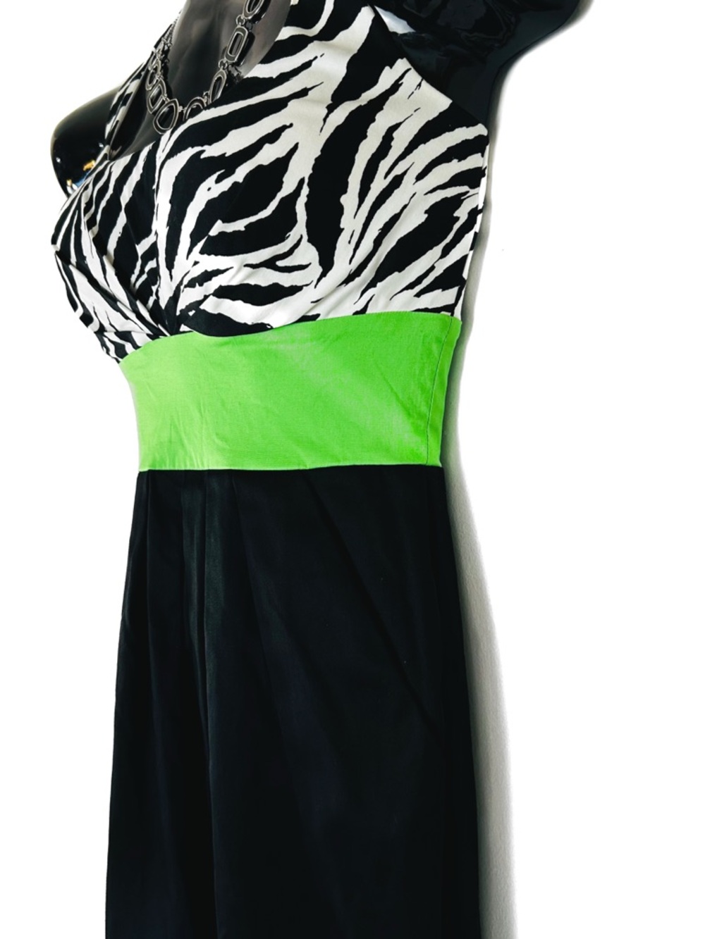 *NWOT Zebra Print Empire Waist Dress with Colorful Lime Band - Picture 7 of 12
